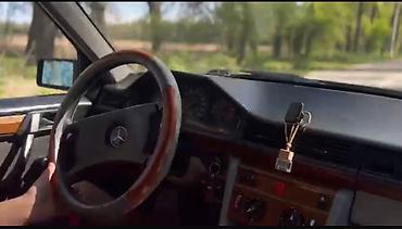 мереке авто сливы: Mercedes-Benz W124: 1991 г., 2 л, Механика, Газ, Седан — 9