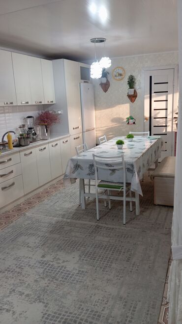 продаю дом рабочий гарадок: Дом, 90 м², 4 комнаты, Евроремонт