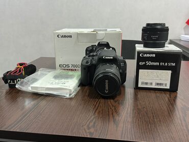 canon 6d mark 2: Canon 700D və Canon 50mm F1.8 lens. İkisi birlikdə 600 manat. Real