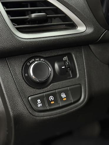 Chevrolet: Chevrolet Spark: 2019 г., 1 л, Вариатор, Бензин, Хэтчбэк — 22