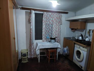 Həyət evləri və villaların satışı: 3 otaqlı, 67 kv. m, Orta təmir — 7