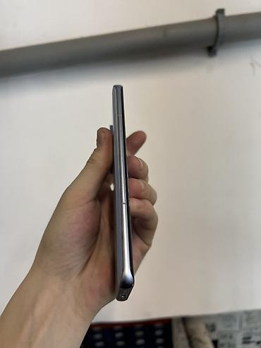 Xiaomi: Xiaomi, 12, Б/у, 256 ГБ, цвет - Серебристый, 2 SIM — 4