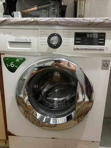 qurutma aparati: Paltaryuyan maşın LG, 6 kq, Avtomat, Qurutma var, Kredit yoxdur, Ünvandan götürmə