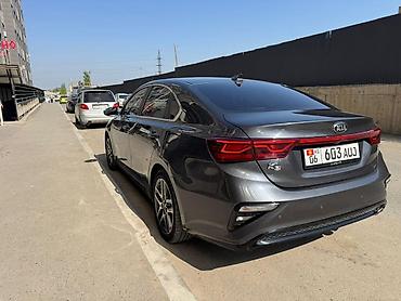 lada 9: Kia K3: 2018 г., 1.6 л, Вариатор, Бензин, Седан — 2
