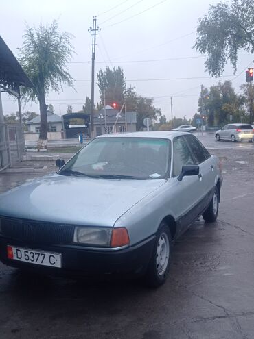 Audi: Audi 80: 1989 г., 1.8 л, Механика, Бензин, Седан