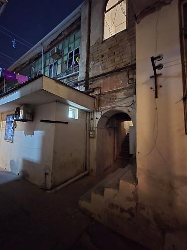 studio ev: Bakı, Studiya, Köhnə tikili, 38 kv. m — 1