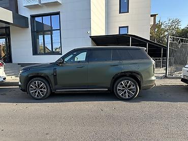 GAC: GAC Trumpchi S7, крупный современный SUV в эффектном матово-зелёном — 3