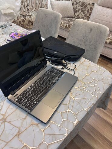 Аксессуары для ПК: Б/у Acer 15.6 ", 512 ГБ, Самовывоз