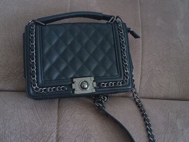 mona narandzasta torbica: Shoulder bag