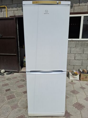 холодильник бирюса цена: Холодильник Indesit, Б/у, Двухкамерный
