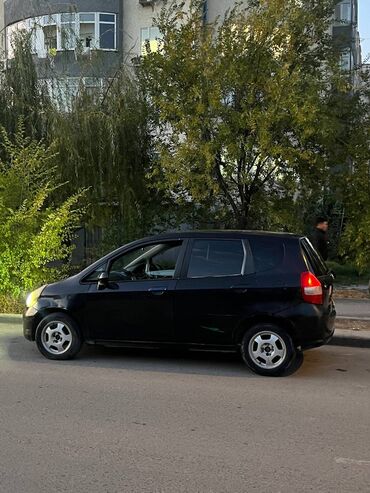 1 nz: Honda Fit: 2002 г., 1.3 л, Вариатор, Бензин, Хэтчбэк