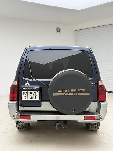 боковой: Mitsubishi Pajero: 2003 г., 3.2 л, Автомат, Дизель, Внедорожник — 6