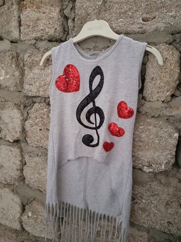 Dəstlər: Geyimlərin hər biri 50 qəpikdi. Uşaq və yeniyetmələr üçün geyimlər — 2