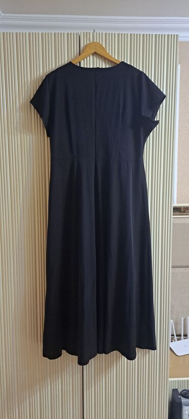 şnurlu qadın botilyonu: Повседневное платье, Миди, M