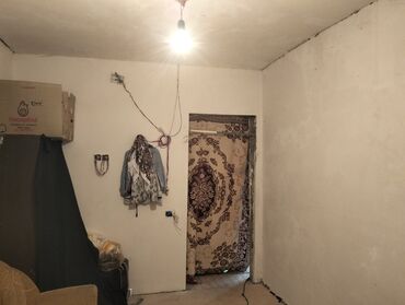 Kirayə evlər: Ramana qəs. 3 otaqlı, 110 kv. m, Kredit var, Təmirsiz