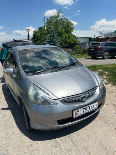 купить боковое стекло на спринтер: Honda Fit: 2005 г., 1.3 л, Вариатор, Бензин, Хэтчбэк