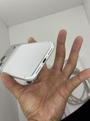 телефон редми 15 с: IPhone 17 Pro Max, Б/у, 512 ГБ, Серебристый, Кабель, Коробка, 100 % — 6