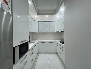 токмок сдается: 🏡 СДАЁТСЯ СТИЛЬНАЯ 3-КОМНАТНАЯ СТУДИЯ В ЗОЛОТОМ КВАДРАТЕ 📍 Сыдыкова / — 3