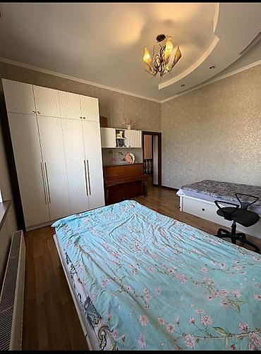 Продажа коттеджей и домов: 🏠 Срочно!!! Продается 3 уровневый дом рядом с центром. 📍 Район — 10