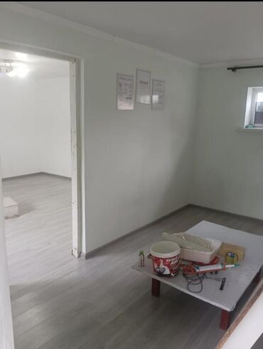 2 комнатная квартира бишкек цена: 35 м², 2 комнаты, Теплый пол, Бронированные двери, Забор, огорожен