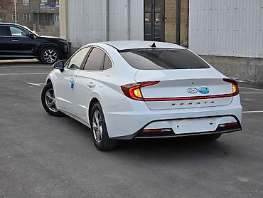 Hyundai: Hyundai Sonata: 2019 г., 2 л, Автомат, Газ, Седан — 10