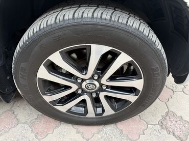 Toyota: Toyota Land Cruiser: 2018 г., 4.6 л, Автомат, Бензин, Внедорожник — 4