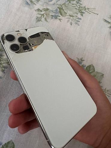 iphone 113: IPhone 11 Pro, модель MWC92KH/A, серийный номер F17ZT0MRN6Y8. Цвет — 6