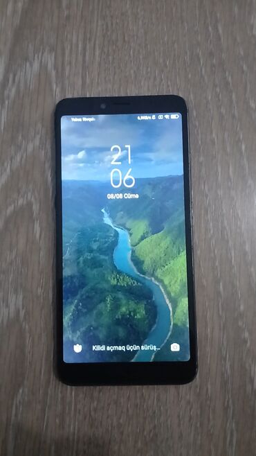 Xiaomi Mi 2S, цвет - Серый, 
 Сенсорный