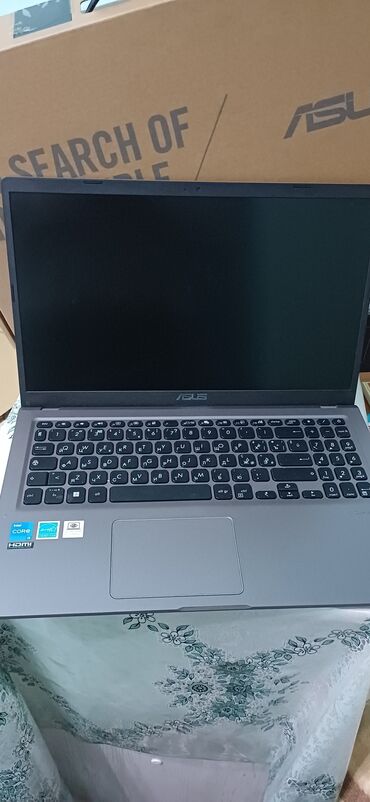 core i3 игровой: Ноутбук, Asus, 8 ГБ ОЗУ, Intel Core i3, 15.6 ", Б/у, Для работы, учебы, память SSD