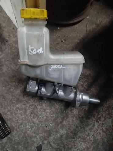 kamera za traktor: Fiat 500l glavni kočioni cilindar. Fiat 500l glavni kočioni — 2