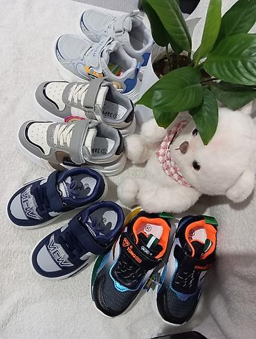 Другие детские вещи: Детские кроссовки (модель для девочек) - Цвет: нежно‑розовый с белой — 7