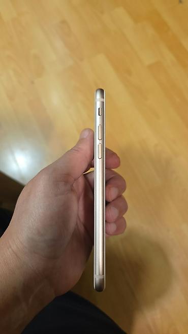 apple iphone 2g: IPhone 8, 64 GB, Qızılı, Barmaq izi — 4