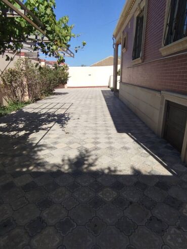 Həyət evləri və villaların satışı: Şüvəlan qəs. 4 otaqlı, 120 kv. m, Yeni təmirli — 18