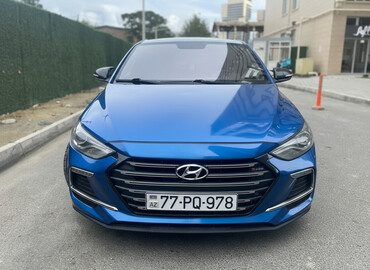 Hyundai: Hyundai Elantra: 1.6 l | 2018 il Sedan — 1
