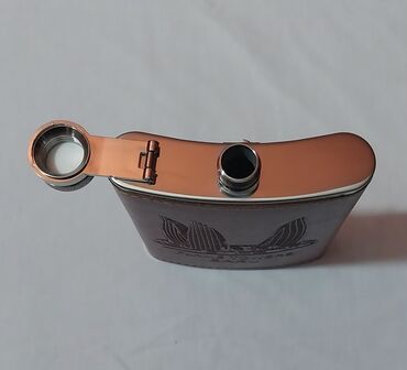 Digər içki üçün qablar: İçki qabı satılır. Alov qüllələri şəkili olan nerjaveykadan (nerjdən) — 5