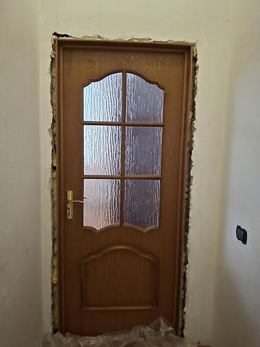 Daxili taxta materialdan olan otaq qapıları satılır. Hər bir aksesuarı lalafo.az -da Daxili taxta materialdan olan otaq qapıları satılır. Hər bir aksesuarı