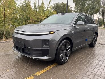 зарядка на авто: Lixiang L6: 2025 г., 1.5 л, Гибрид, Кроссовер