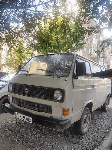 Volkswagen Transporter: 1989 г., 2 л, Механика, Бензин, Фургон