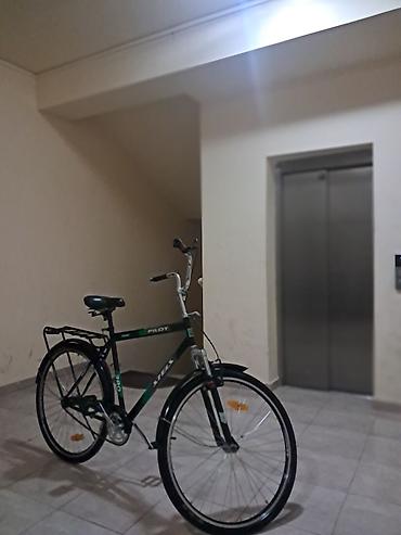 Velosipedlər: İşlənmiş Şəhər velosipedi Stels, 28", sürətlərin sayı: 1, Ünvandan götürmə — 3