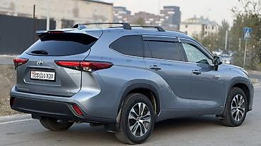 Унаа сатуу: Toyota Highlander: 2020 г., 2.5 л, Автомат, Гибрид, Жол тандабас — 4