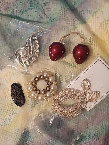 Броши: Брошь, Женские, Бусины, Б/у — 8