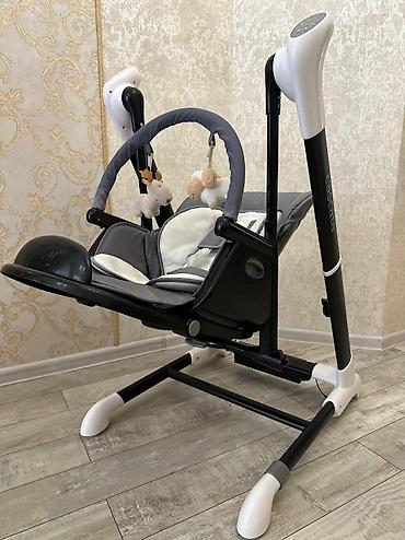 Стульчики для кормления: Продается в отличном состоянии детское кресло качалка в три в одном — 5