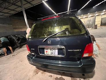 краска на авто: Honda Odyssey: 1994 г., Минивэн — 2