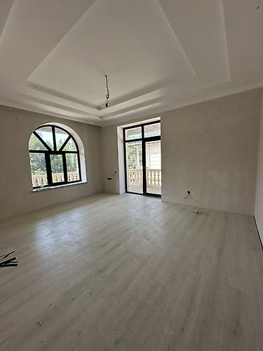 Продажа коттеджей и домов: 6 комнат и более, 270 м², 4 соток, Арашан, Собственник — 12