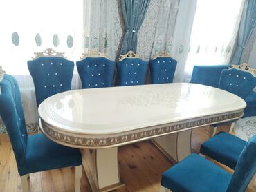 Stullar: Qonaq otağı üçün, İşlənmiş, Açılmayan, Oval masa, 8 stul