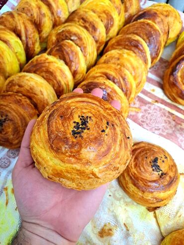 Sifarişlə əl işləri: Sifarişlə əl işləri