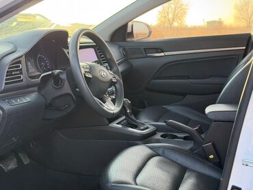 Hyundai: Hyundai Elantra: 2019 г., 1.6 л, Автомат, Бензин, Седан — 11