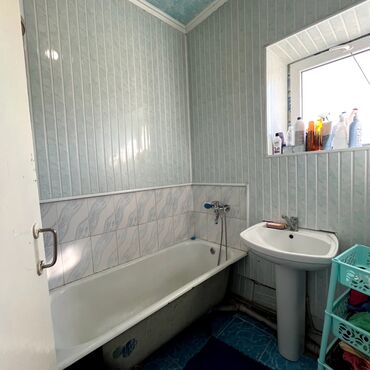 Продажа квартир: 3 комнаты, 60 м² — 8