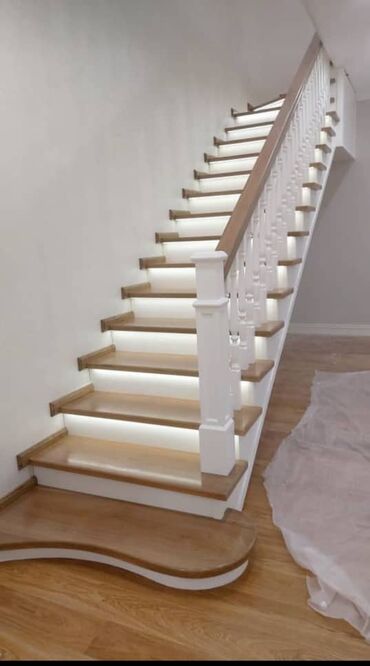 Деревянные лестницы: Стильная деревянная лестница, выполненная в классическом стиле — 46