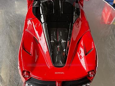 Avtomobil modelləri: Ferrari, 2013 il, 1:18, Dəmir, Ödənişli çatdırılma — 18